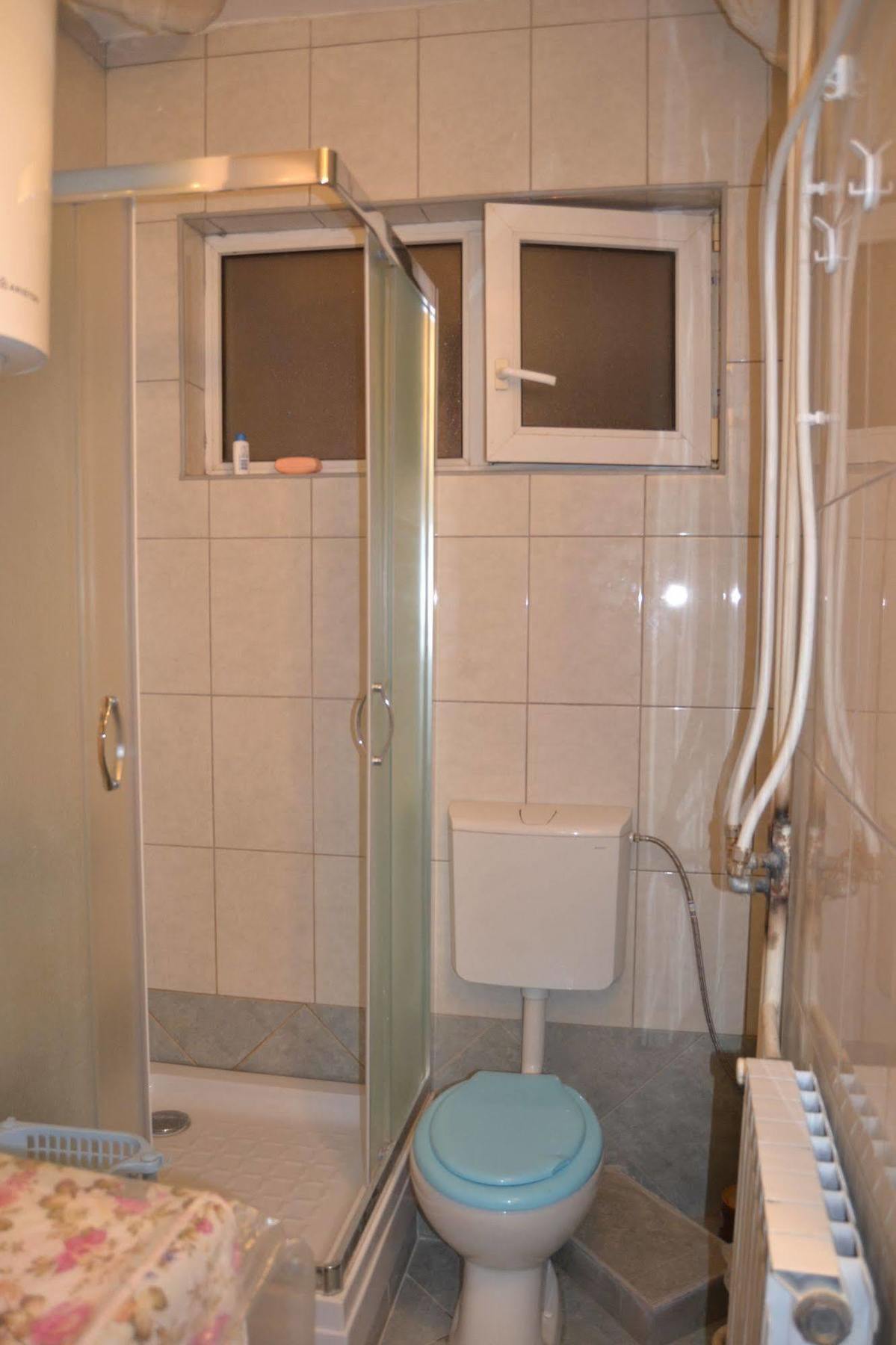 Hostel Valentin 2 Скопье Экстерьер фото